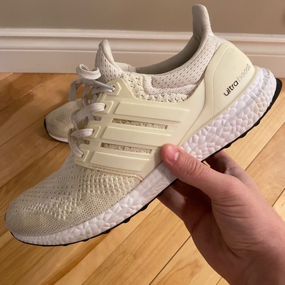 Adidas Triple White Ultra Boost